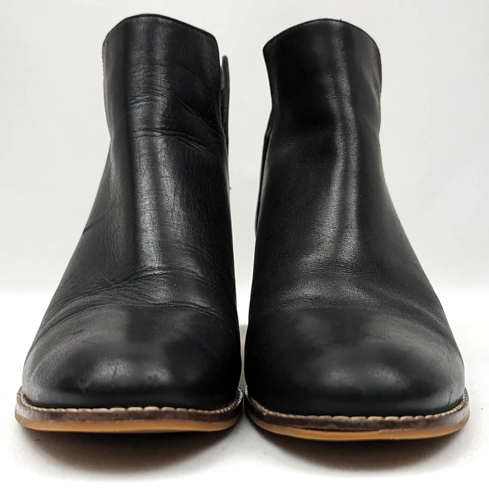 Cole Haan Abbot Ankle Boot Leather Notched Pull On Block Heel Chelsea Black 9